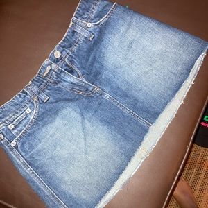 Cute jean mini skirt